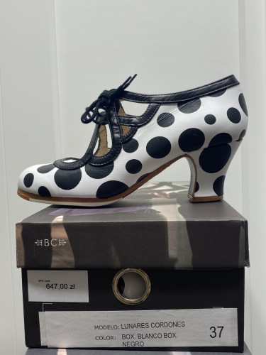 M77 Lunares Cordones BOX BLANCO BOX NEGRO Rozmiar 37