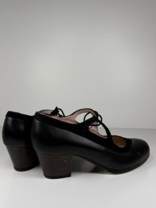 M37 CANDOR BOX. NEGRO ANTE NEGRO CUB LAC OSC Rozmiar 38,5