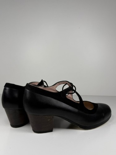 M37 CANDOR BOX. NEGRO ANTE NEGRO CUB LAC OSC Rozmiar 38,5